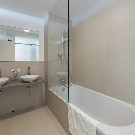 3 Bedroom Sea View Stupa Hills Apartment Benalmadena